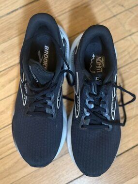 Brooks Glycerin GTS 21 Women's Running Shoe, Size 10.5